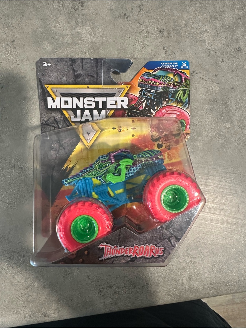 New in box thunderroarus
